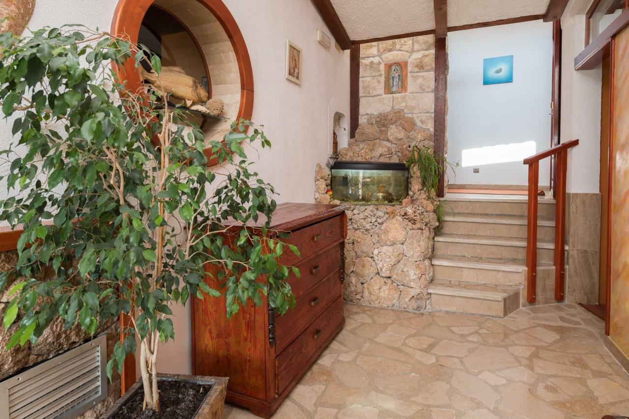 Beach Time Villa Omiš Dış mekan fotoğraf